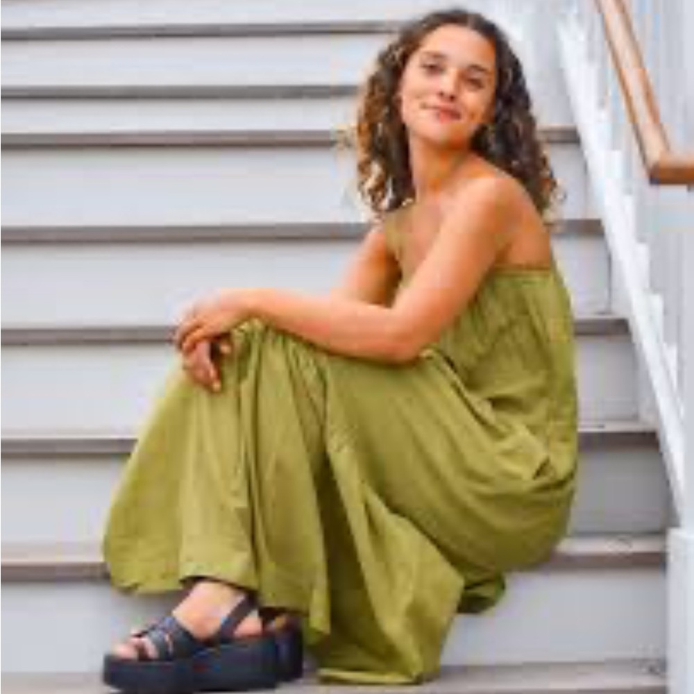 Everlane green dress